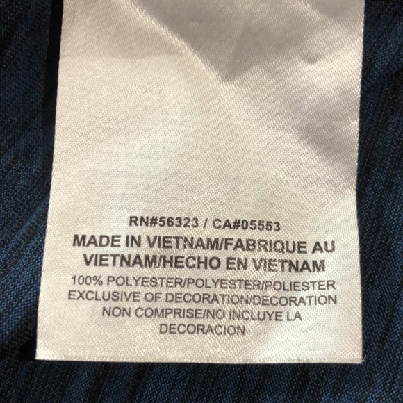 Like new! - NIKE Dri-Fit MLB Red Sox Tee - Picture 5 of 10